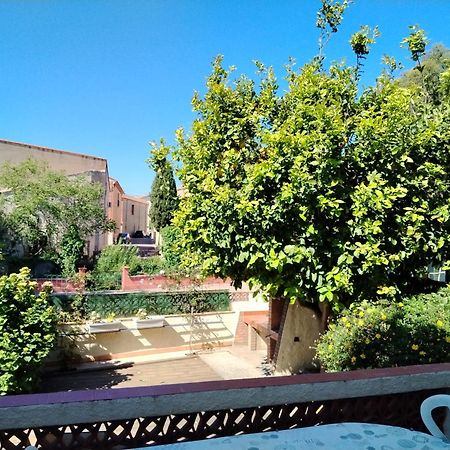 Grande Maison 3 Chambres - Jardin, Terrasse Et Parking - Bord De Mer ตูเรย์ลส์ ภายนอก รูปภาพ