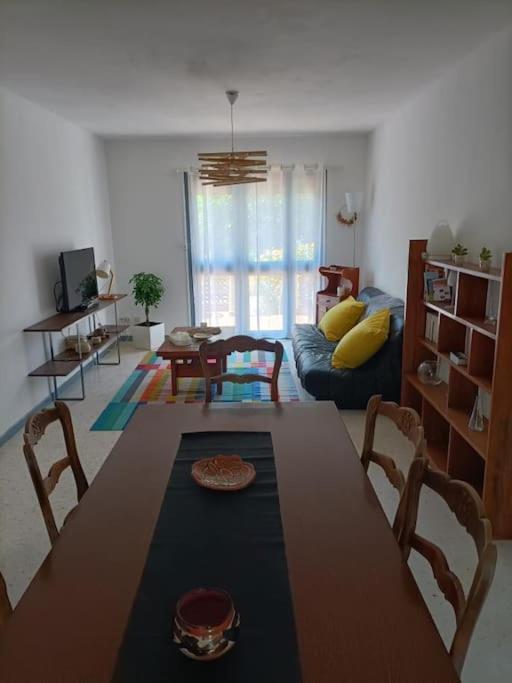 Grande Maison 3 Chambres - Jardin, Terrasse Et Parking - Bord De Mer ตูเรย์ลส์ ภายนอก รูปภาพ