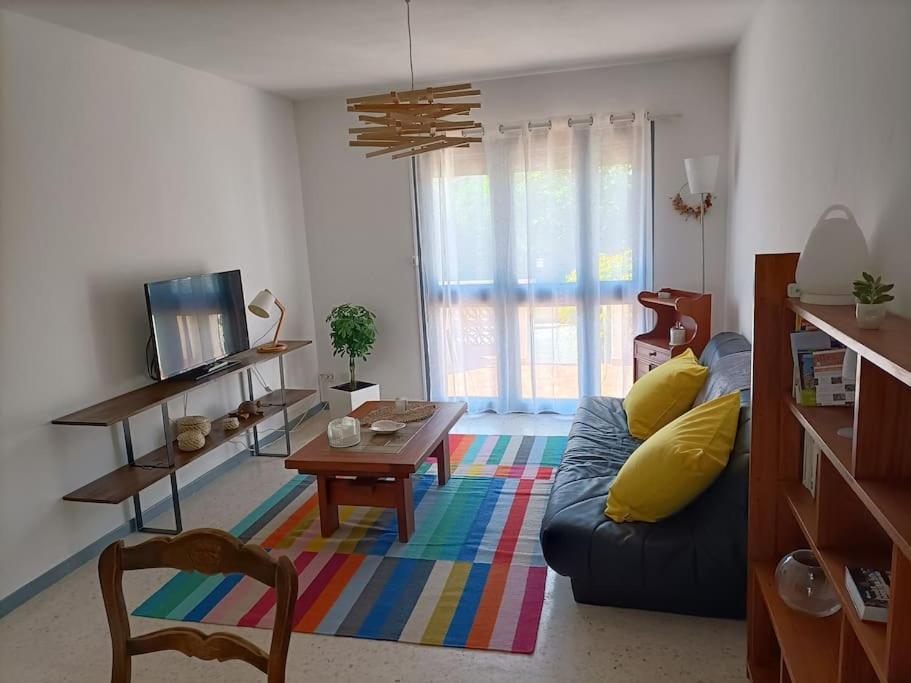 Grande Maison 3 Chambres - Jardin, Terrasse Et Parking - Bord De Mer ตูเรย์ลส์ ภายนอก รูปภาพ