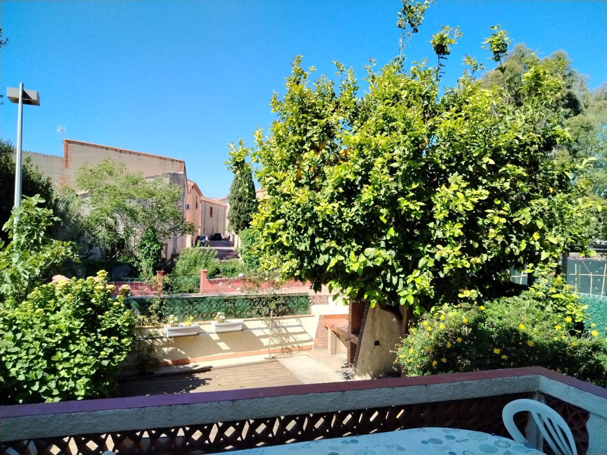 Grande Maison 3 Chambres - Jardin, Terrasse Et Parking - Bord De Mer ตูเรย์ลส์ ภายนอก รูปภาพ